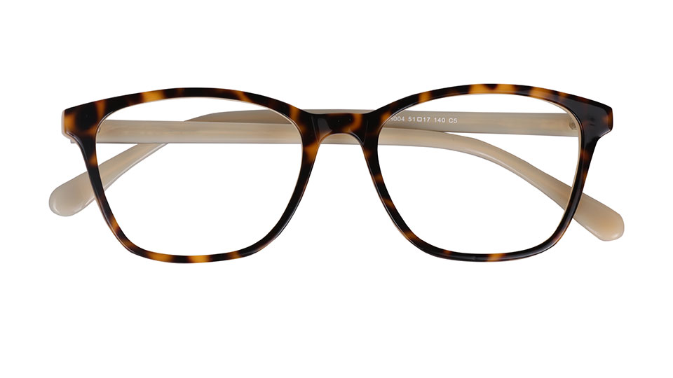 Tortoise shell oversize glasses